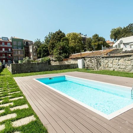 Downtown Swimming Pool Apt By Porto City Hosts Exterior photo