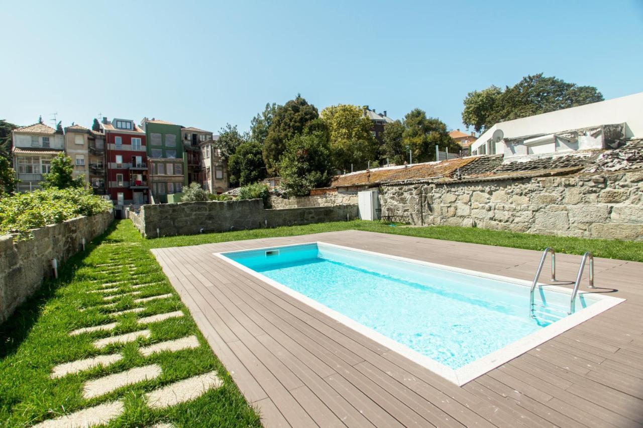 Downtown Swimming Pool Apt By Porto City Hosts Exterior photo